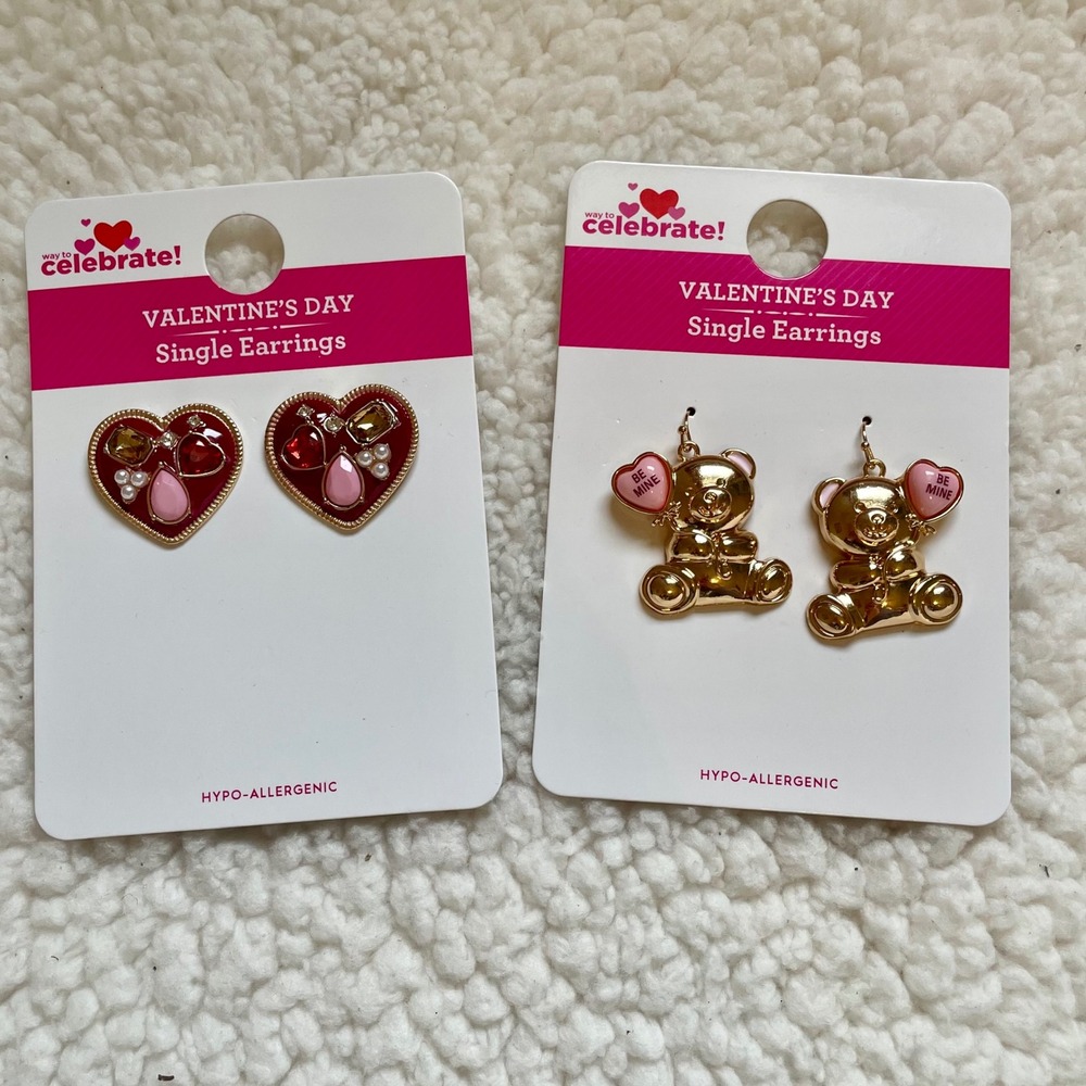 Way To Celebrate Valentines Day Earrings Heart Studs Teddy Bear Dangle‎ Set 2pk